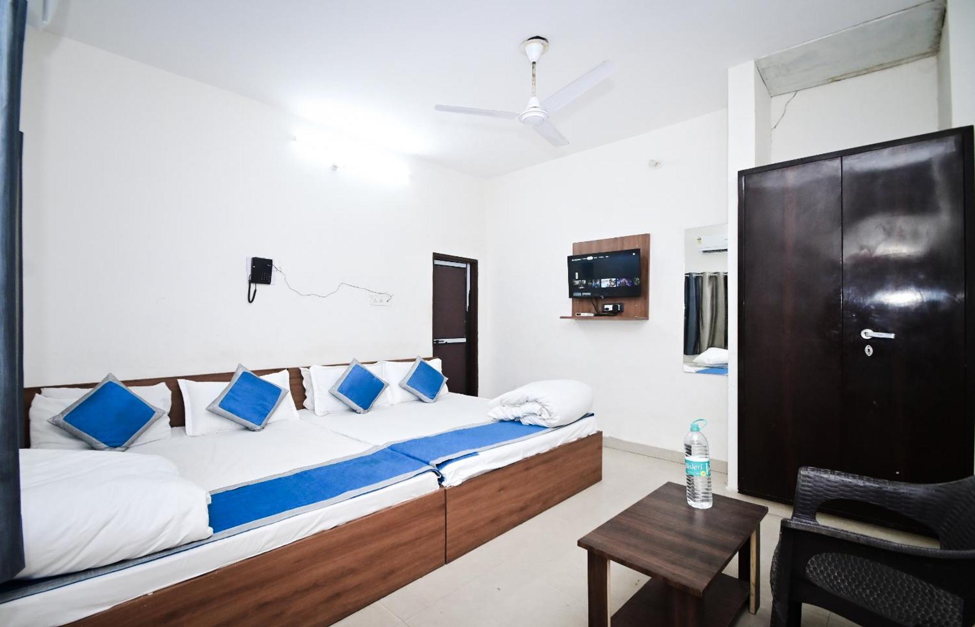 Hotel Apoorv - Near Jaipur Railway Station ภายนอก รูปภาพ
