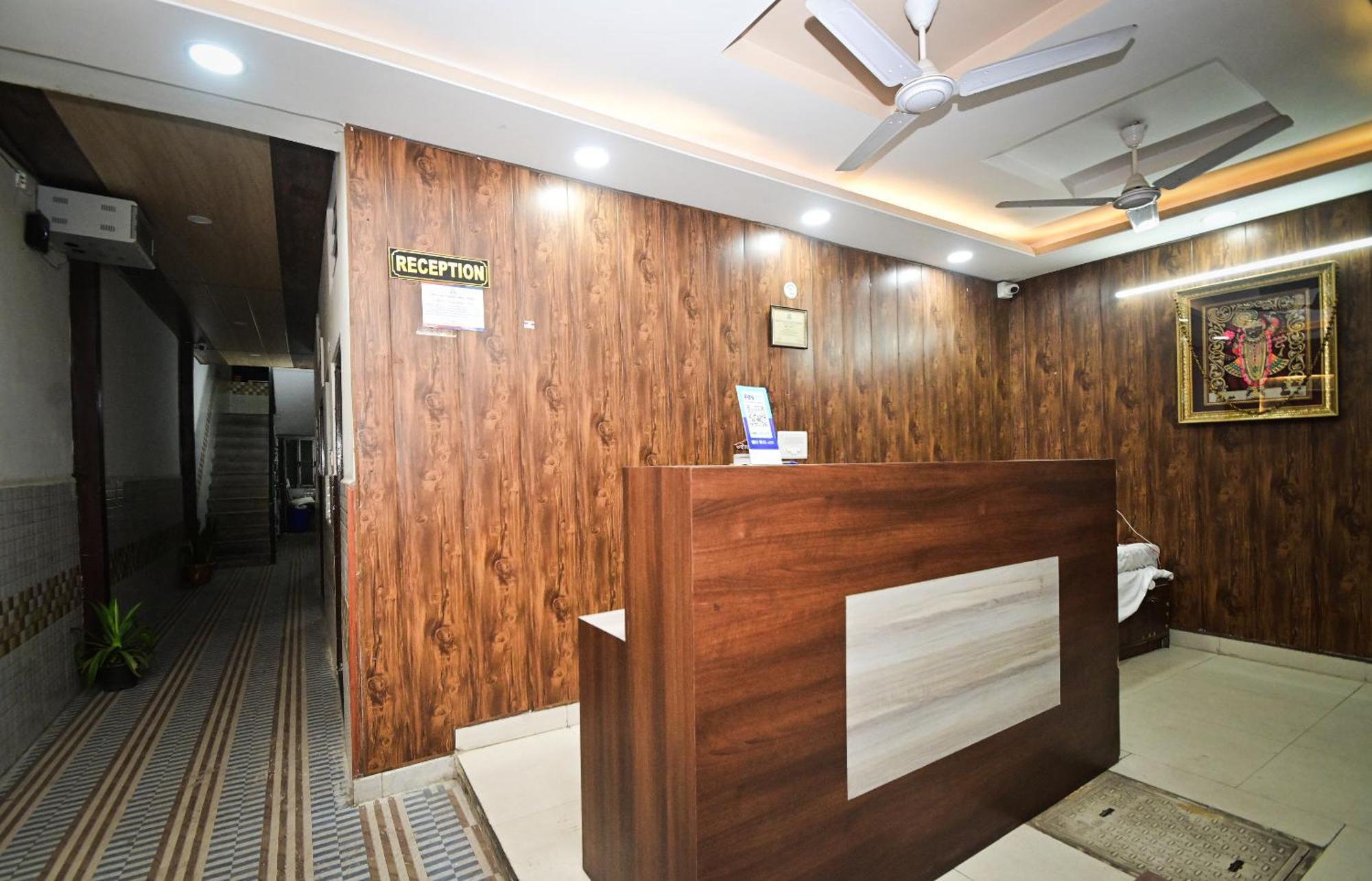 Hotel Apoorv - Near Jaipur Railway Station ภายนอก รูปภาพ