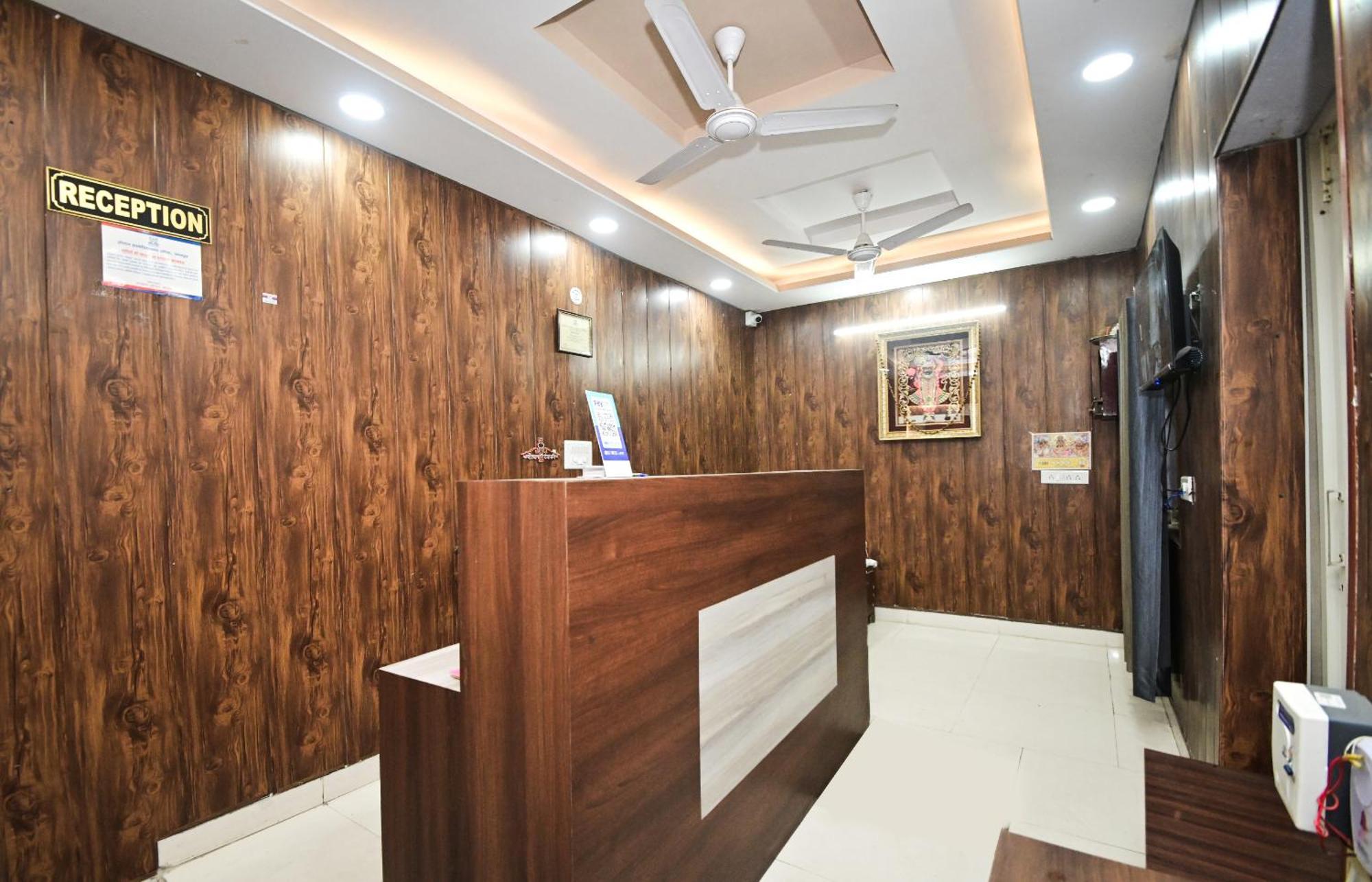 Hotel Apoorv - Near Jaipur Railway Station ภายนอก รูปภาพ