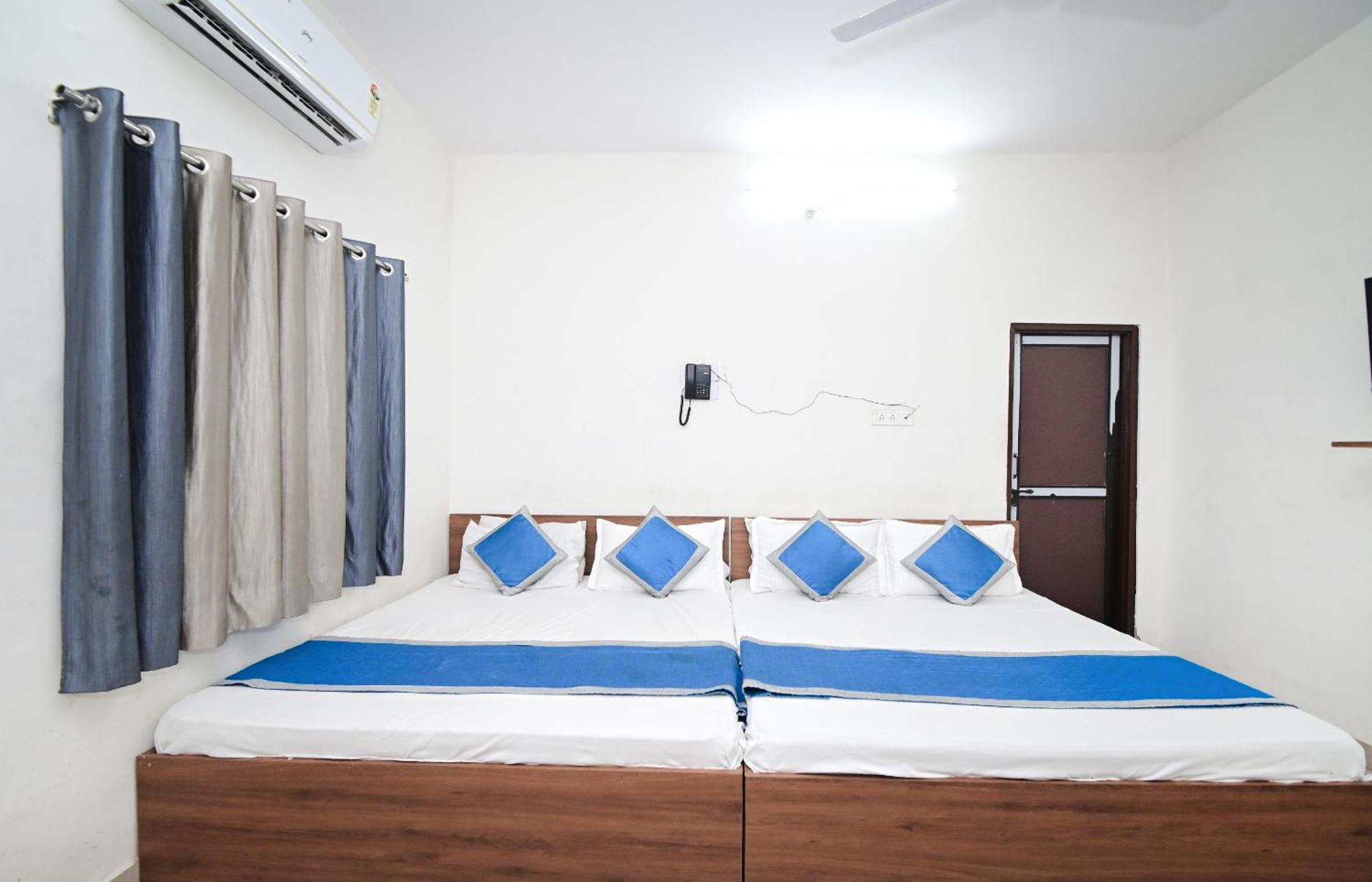 Hotel Apoorv - Near Jaipur Railway Station ภายนอก รูปภาพ