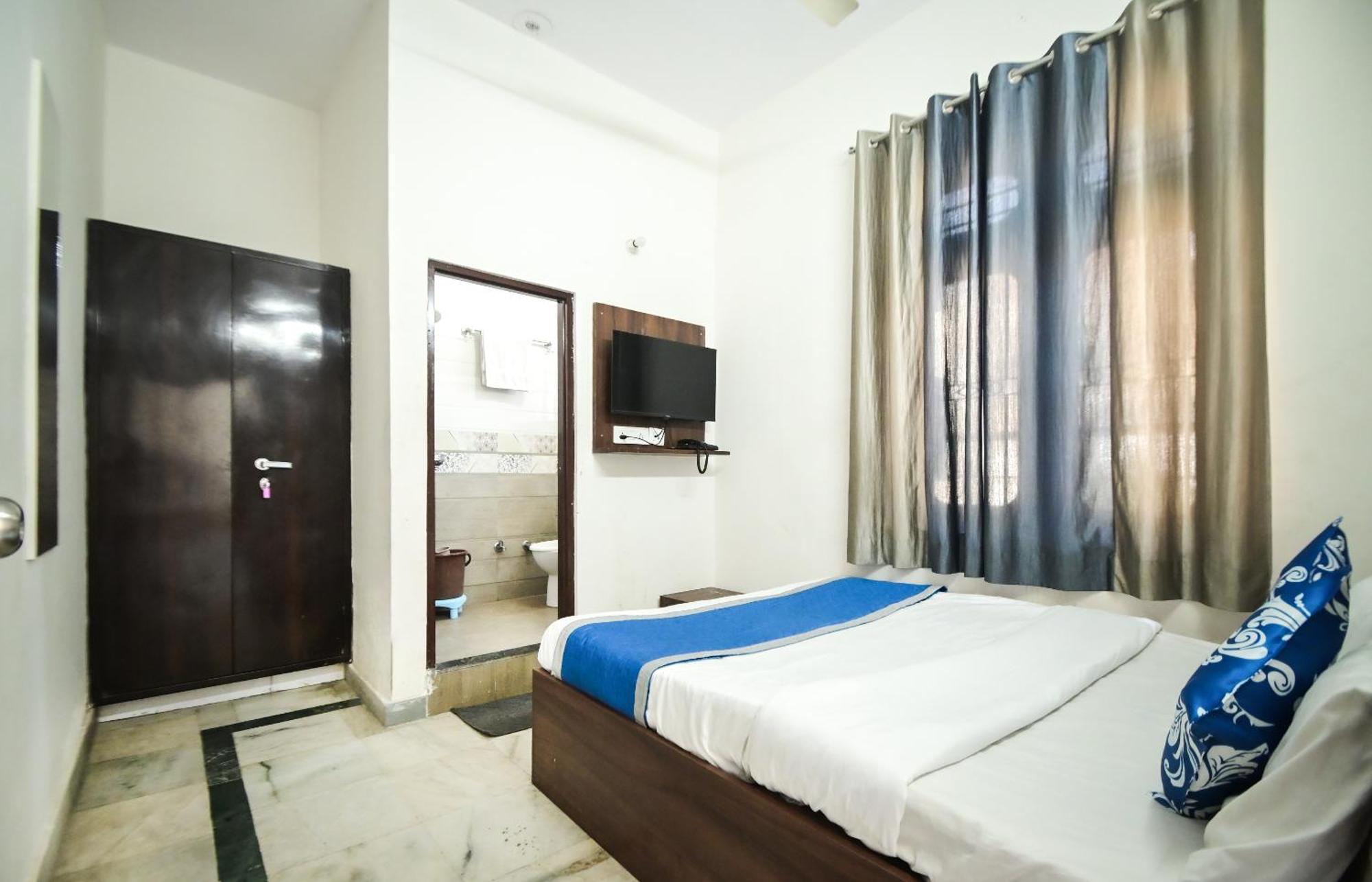 Hotel Apoorv - Near Jaipur Railway Station ภายนอก รูปภาพ