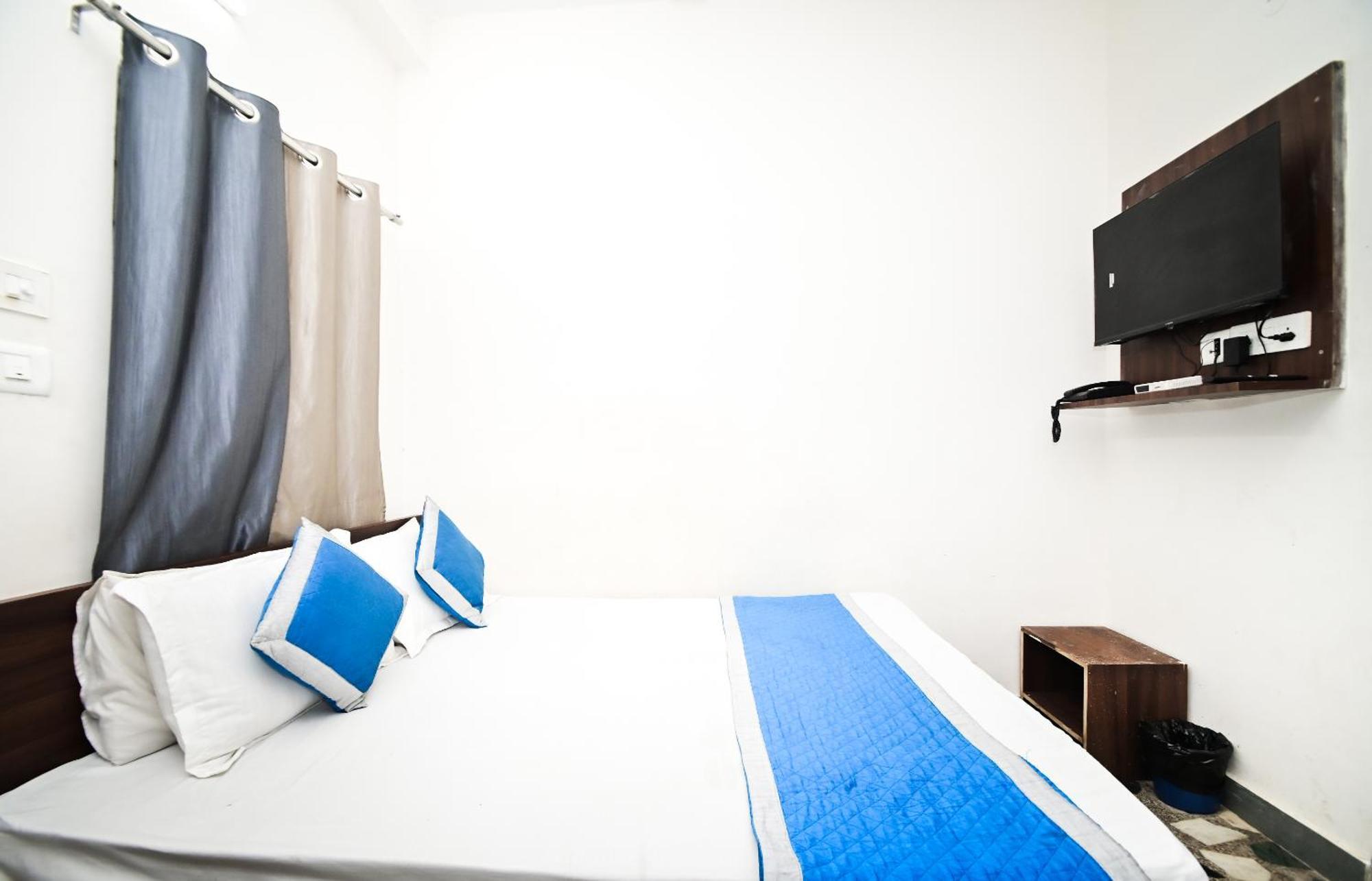 Hotel Apoorv - Near Jaipur Railway Station ภายนอก รูปภาพ